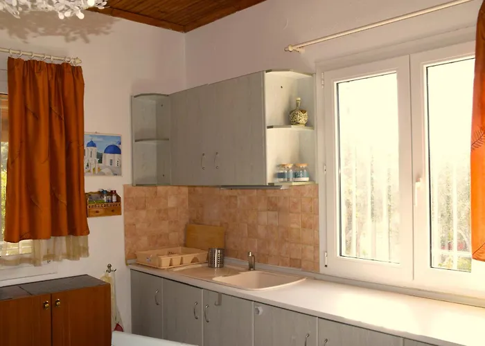 度假居 Amarantos Beautiful Garden House *