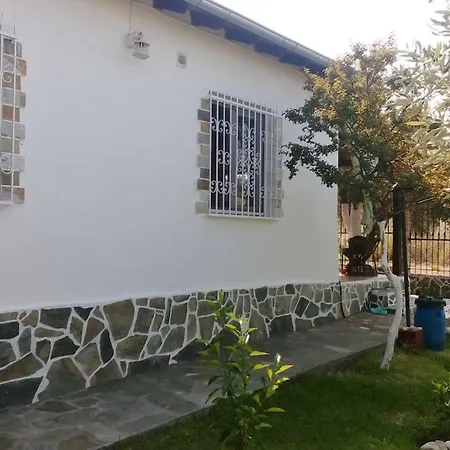 Holiday home Amarantos Beautiful Garden House *