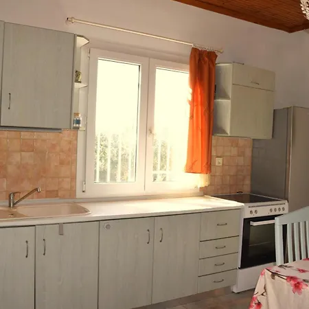 Amarantos Beautiful Garden House Дом отдыха *